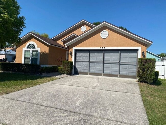 322 Riunite Cir