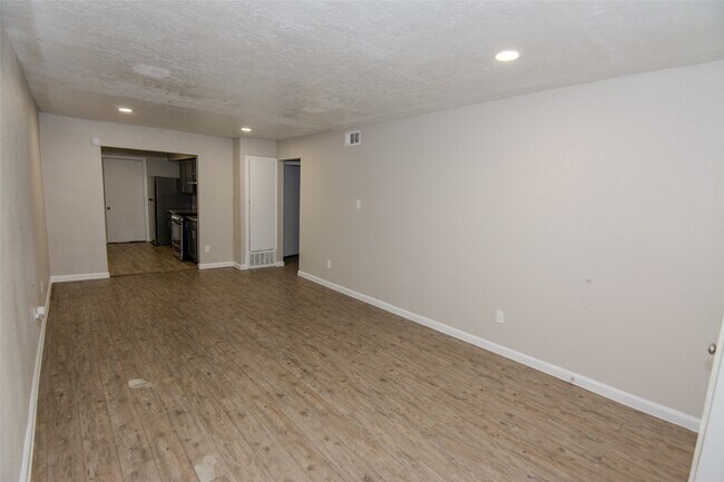 property at 1617 Northwood St