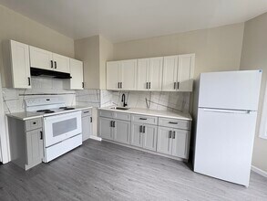 223 Chadwick Ave, Unit 2B in Newark, NJ - Building Photo - Building Photo