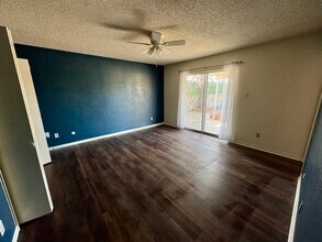6900 Escondido Dr, Unit Apt A in El Paso, TX - Building Photo - Building Photo