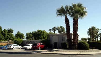 1900 E Baristo Rd in Palm Springs, CA - Building Photo - Building Photo