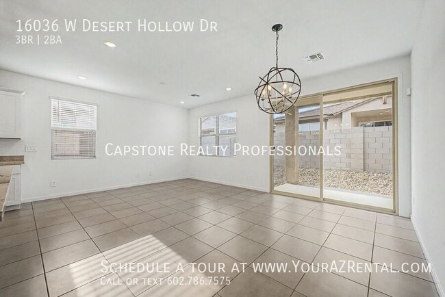 16036 W Desert Hollow Dr in Sun City West, AZ - Building Photo - Building Photo