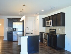 3725 Brandie Glen Rd in Charlotte, NC - Building Photo - Building Photo