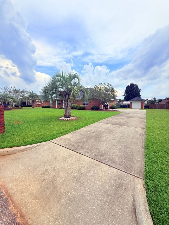 property at 198 Hannah Rd