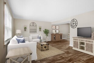 Bradford Ridge in Forest Park, GA - Building Photo