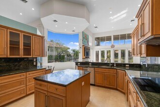 19230 Fox Landing Dr in Boca Raton, FL - Building Photo - Building Photo