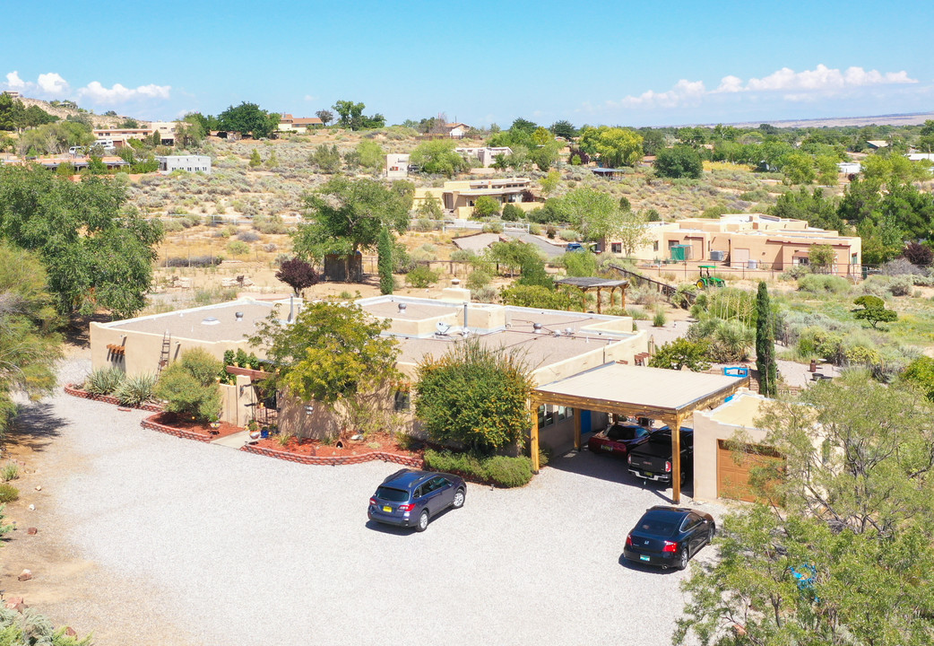 Chocolate Turtle B&B in Corrales, NM - Foto de edificio