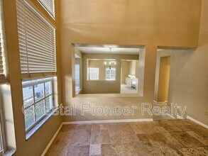 5124 Sterling Manor Dr in Tampa, FL - Building Photo - Building Photo