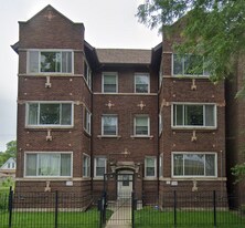 6812 S Normal Blvd in Chicago, IL - Building Photo