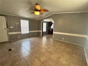 52563 S Evans Rd in Independence, LA - Building Photo - Building Photo