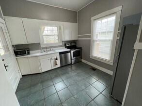 1310 E Strong St in Pensacola, FL - Building Photo - Building Photo