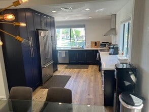 150 Avenida Las Palmas in Rancho Mirage, CA - Building Photo - Building Photo