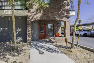 475 N 9th St in Phoenix, AZ - Building Photo - Building Photo