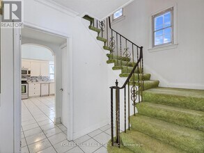 3 Westover Hill Rd in Toronto, ON - Building Photo - Building Photo