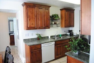 161 E 70 S in Cedar City, UT - Building Photo - Building Photo