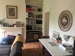 434 S Pacific Ave, Unit 434 one bedroom in Pittsburgh, PA - Foto de edificio - Building Photo