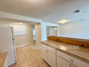 2810 State Rd 60 in Plant City, FL - Building Photo - Building Photo