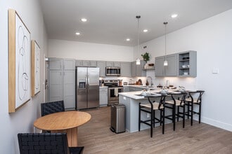 G at Market in Bentonville, AR - Building Photo - Interior Photo