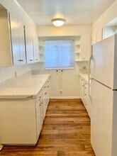 6794 Del Playa Dr in Goleta, CA - Building Photo - Building Photo