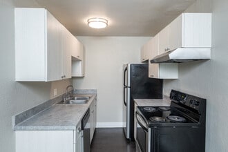 Trivium in Denver, CO - Building Photo - Interior Photo