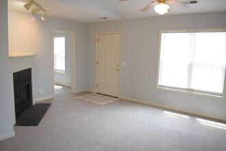 6923 Alamosa Dr in Wilmington, NC - Foto de edificio - Building Photo