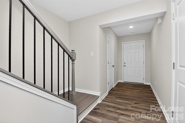 10032 Greystar Ln in Charlotte, NC - Building Photo - Building Photo