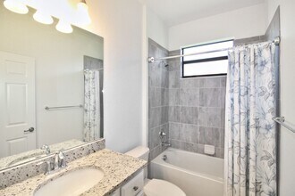 23992 Skyflower Ct in Venice, FL - Building Photo - Building Photo