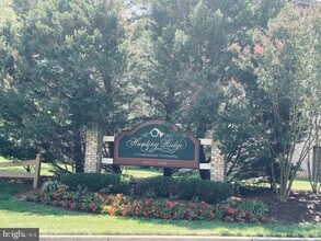 6982 Hanover Pkwy-Unit -400 in Greenbelt, MD - Building Photo - Building Photo