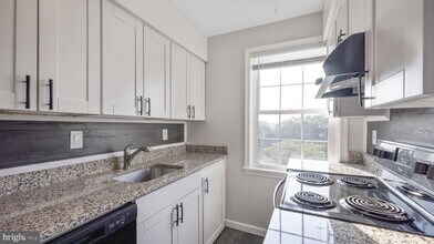 3909 Pennsylvania Ave. SE-Unit -302 in Washington, DC - Building Photo - Building Photo