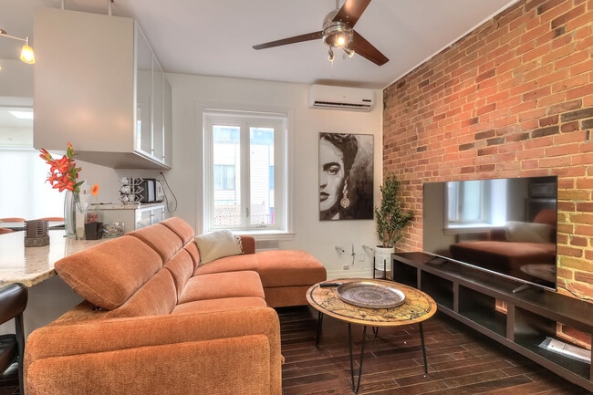 1099 Rue Anderson