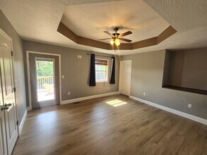 16386 Heartland Ln in St. Robert, MO - Building Photo - Building Photo