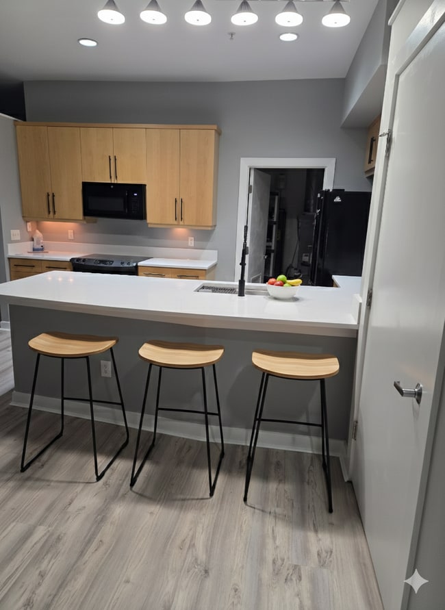 1150 Vine St, Unit 24 in Cincinnati, OH - Foto de edificio - Building Photo