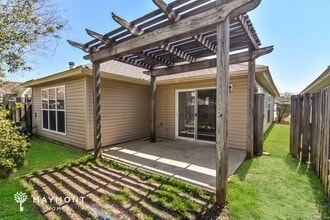 4669 Young Pointe Manor in Montgomery, AL - Foto de edificio - Building Photo