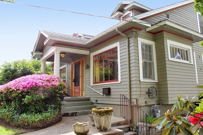 property at 3324 NE Peerless Pl