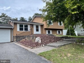 1929 Pometacom Dr in Severn, MD - Building Photo - Building Photo