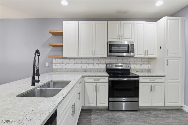 property at 7894 Bristol Cir