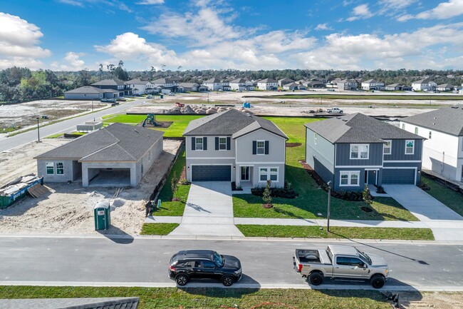 1415 Sterling Pointe Dr in Deltona, FL - Building Photo - Building Photo