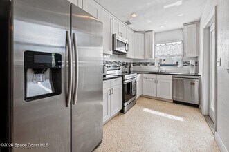 113 SE 2nd St in Satellite Beach, FL - Building Photo - Building Photo
