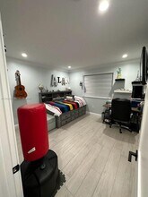 15250 SW 134th Pl in Miami, FL - Building Photo - Building Photo