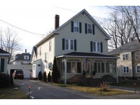 452 Richards Ave in Portsmouth, NH - Building Photo