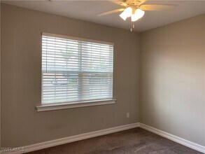 16729 Siesta Drum Wy in Bonita Springs, FL - Building Photo - Building Photo