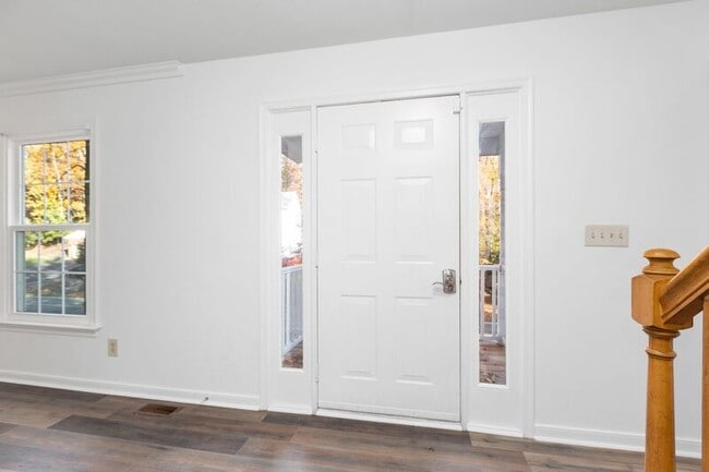 1017 John Paul Jones Dr in Stafford, VA - Building Photo - Building Photo