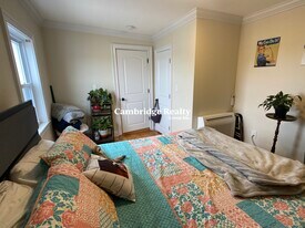 67 Temple St, Unit 3A in Somerville, MA - Building Photo