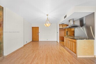 3301 NE 5th Ave in Miami, FL - Foto de edificio - Building Photo