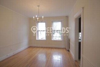 88 Maple St in Malden, MA - Foto de edificio - Building Photo