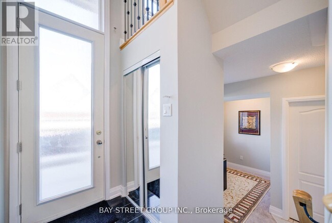 6 Teasel Way in Markham, ON - Building Photo - Building Photo