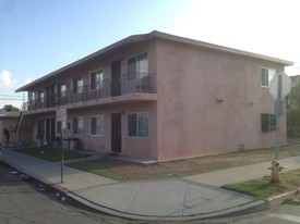 5835 Elm Ave Apartments