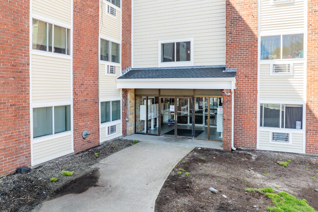 Brookside Condominium in Weymouth, MA - Building Photo - Building Photo