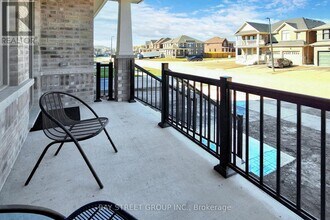 57 Big Canoe Dr in Georgina, ON - Building Photo - Building Photo