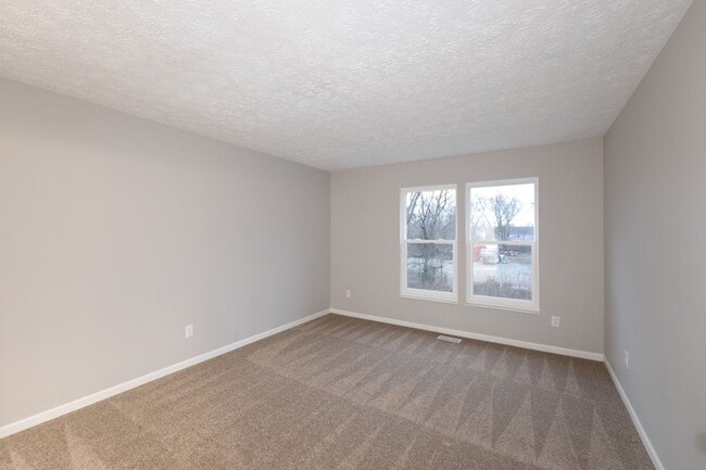 4015 Shadow Pointe Ln in Indianapolis, IN - Building Photo - Building Photo